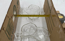 Load image into Gallery viewer, Glass Centerpiece Bowls Shaped Like Leaves
