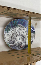 Load image into Gallery viewer, "Tender Pause" By Kayomi Harai Collector Plate
