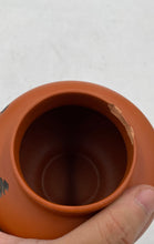 Load image into Gallery viewer, Ceramic Decorative Pot
