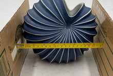 Load image into Gallery viewer, Decorative Vase
