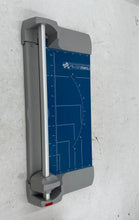 Load image into Gallery viewer, Dahle 507 Personal Rotary Trimmer

