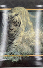 Load image into Gallery viewer, Bradford Exchange "White Lightning" By John Seerey Lester Collector Plate
