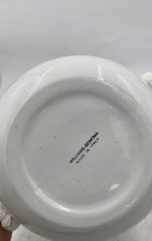 Load image into Gallery viewer, Williams Sonoma Vintage Soup Toureen
