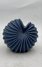 Load image into Gallery viewer, Decorative Vase
