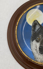 Load image into Gallery viewer, Princeton Gallery "Nightwatch" By Jon Van Zyle Collector Plate
