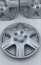 Load image into Gallery viewer, Bdk 15 Inch Silver Wheel Rim Covers (4)
