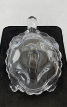 Load image into Gallery viewer, Glass Turtle Ashtray
