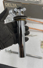 Load image into Gallery viewer, Delta One Handle Bathroom Sink And Drain
