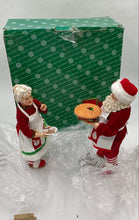 Load image into Gallery viewer, Kurt Adler 10.5 Inch Fabriché Mr. And Mrs. Claus Dessert Set
