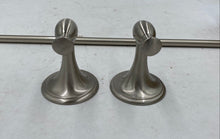 Load image into Gallery viewer, Delta 18" Towel Bar
