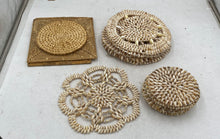 Load image into Gallery viewer, Cowrie Seashell Placemats And Coasters
