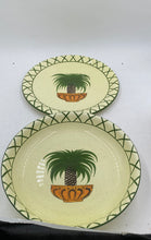 Load image into Gallery viewer, Style Eyes Bowl And Plate Set
