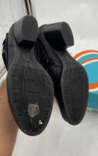 Load image into Gallery viewer, Baretraps Black Platform Heel Women 8
