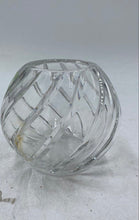 Load image into Gallery viewer, Clear Crystal Decorative Bowl
