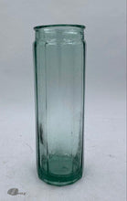 Load image into Gallery viewer, Clear Glass Flower Vase

