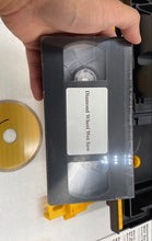 Load image into Gallery viewer, Plasplugs Diamond Wheel Wet Saw
