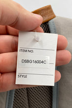 Load image into Gallery viewer, Paw Koota Pet Carrier Backpack
