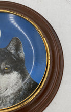 Load image into Gallery viewer, Princeton Gallery "Nightwatch" By Jon Van Zyle Collector Plate
