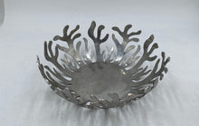 Load image into Gallery viewer, Central Decor Basket
