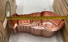Load image into Gallery viewer, Pineapple And Lobster Cooking Molds

