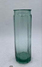 Load image into Gallery viewer, Clear Glass Flower Vase
