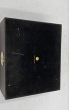 Load image into Gallery viewer, Mantello Cigar Humidior
