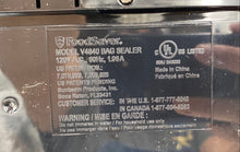Load image into Gallery viewer, Foodsaver 4800 Series 2 In 1 Automatic Vacuum Sealing System
