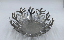 Load image into Gallery viewer, Central Decor Basket
