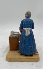 Load image into Gallery viewer, Norman Rockwell "A Special Treat" Figurine

