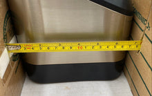 Load image into Gallery viewer, Foodsaver 4800 Series 2 In 1 Automatic Vacuum Sealing System
