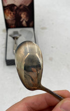 Load image into Gallery viewer, Wilkens Vintage Baby Food Spoon Set
