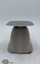 Load image into Gallery viewer, Pitney Bowes Vintage Postal Mail Scale

