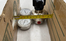 Load image into Gallery viewer, Veriflo Corporation Dual Gauge Gas Pressure Regulator
