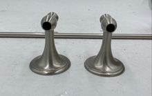 Load image into Gallery viewer, Delta 18" Towel Bar
