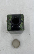 Load image into Gallery viewer, New York Botanical Garden Decorative Flower Vase
