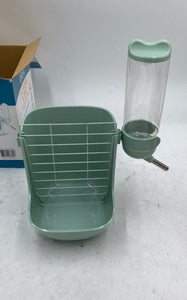 Full Cheeks Hay And Water Dispenser For Rodents