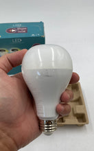 Load image into Gallery viewer, General Electrics Led Plus Lightbulbs Color Changing And Speakers (2)
