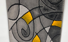 Load image into Gallery viewer, 2' x 3' Trendz Rug
