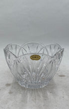 Load image into Gallery viewer, Block Crystal Polish Hand Crafted Crystal Serving Bowl
